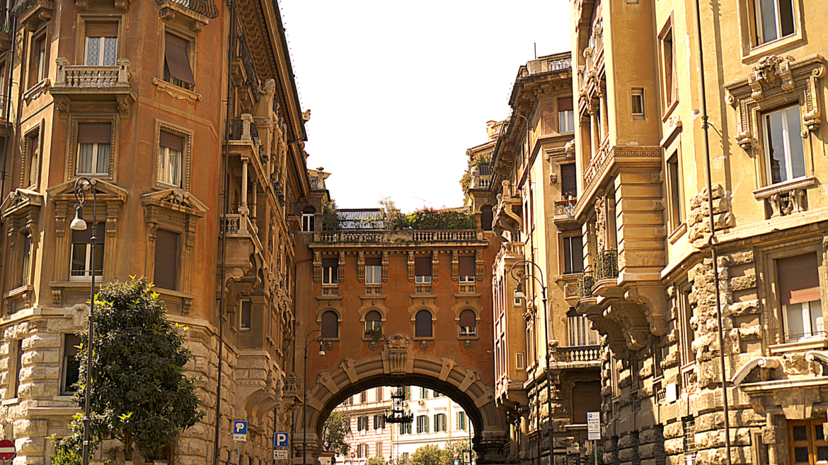 Roma e il quartiere Coppede’. All’improvviso arte, architettura e design